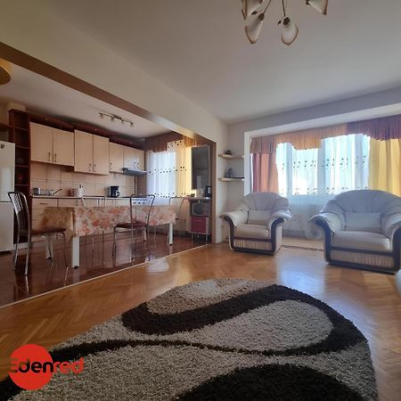Nice & Relaxing Central Apartment Baia Mare Exterior photo